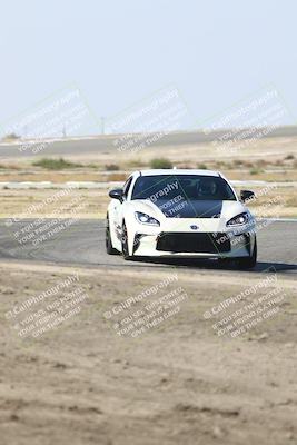 media/Oct-18-2025-Speed Ventures (Sat) [[8b3b7cf525]]/Yellow/Session 3 (Sunset)/